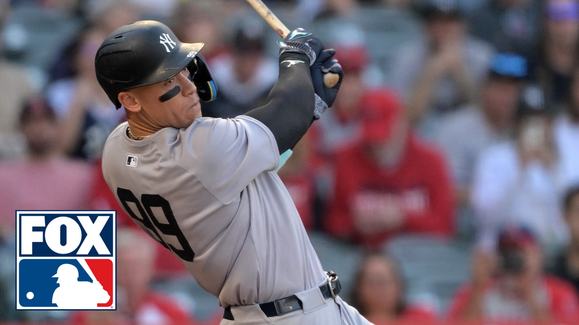 Yankees’ Aaron Judge smashes a go-ahead, two-run home run against Angels